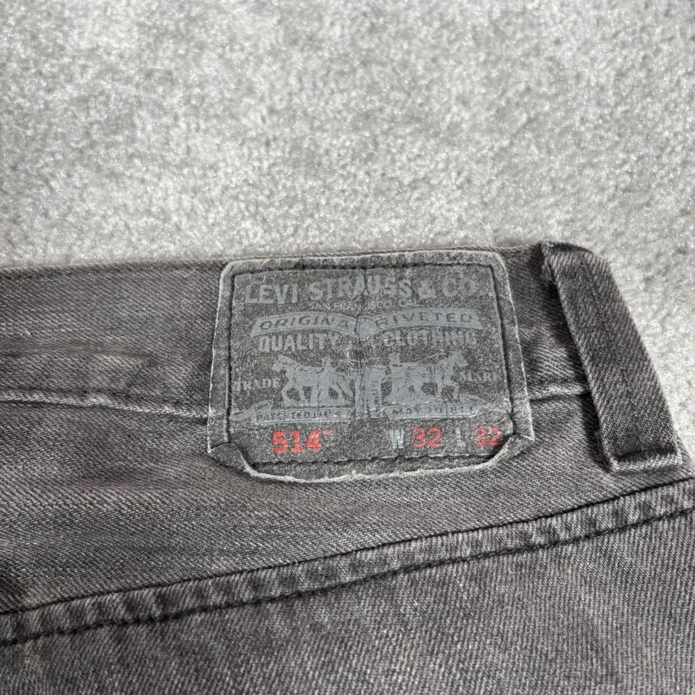 Vintage Levis 514 Jeans Mens 32x32 Slim Straight Gray Denim Flap Pockets Y2K